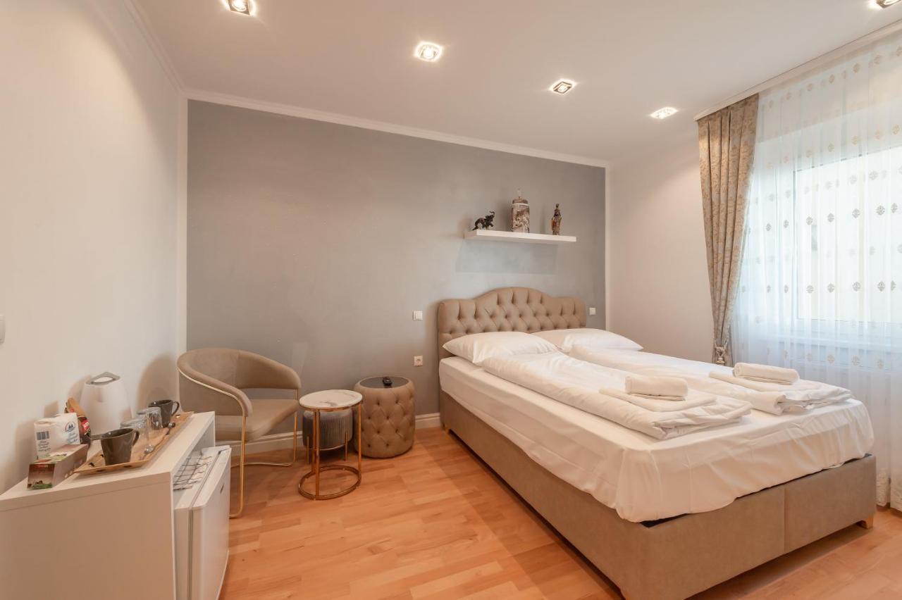 Cool Boutique Apartments - Leopoldstadt Wina Bagian luar foto